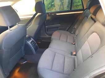 Škoda superb combi 2,0 tdi 103 kw najeto 157 tis km - 10