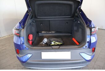 VW ID.5 Pro Bat.82kWh čerpadlo.LED Tažné NAV PDC AL2o 12/22 - 10
