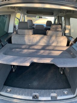 VW Caddy Maxi 2.0tdi 103kw 7 míst - 10