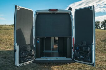 Citroën Jumper Maxi 4x4 – luxusní obytná vestavba WoodVANs - 10