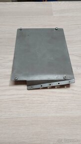 Subwoofer + zesilovač + kapacitor - 10