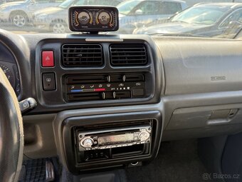 Suzuki JIMNY 1.3 - 10