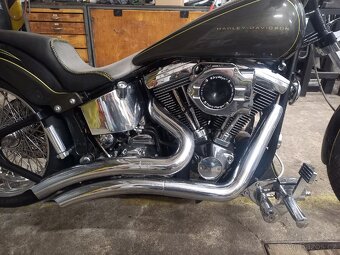 Harley Davidson stavba - 10