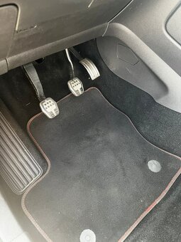 Ford Kuga ST-LINE - 10