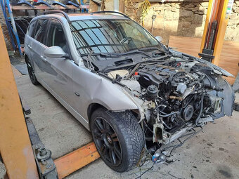 prodám díly na bmw e90 e91 - 10