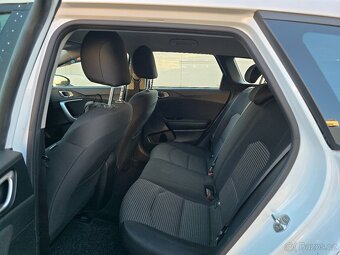 Kia Ceed 1.6 diesel 2021 70.000 najeto -21%dph - 10