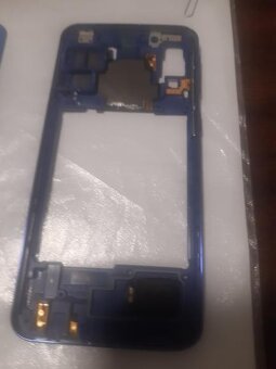 Samsung A40 - Základní deska, kamery, kryt, baterie, kabel - 10