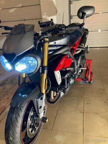 TRIUMPH Speed triple 1050R 2017 - 10