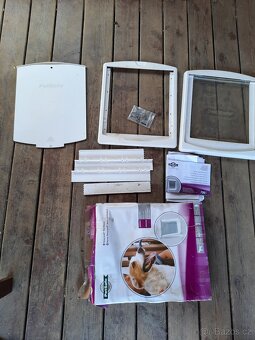 Dvirka do dveri pro psa,kocku. PET SAFE - 10