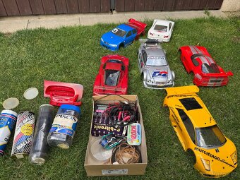 RC modely Yokomo a Kyosho včetně všeho - 10