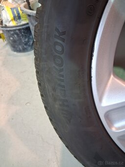 Zimní pneu 235/55/17 orig sada Ford Kuga - 10