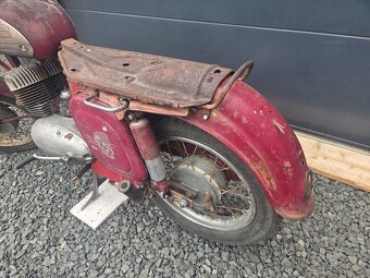 Jawa 350 panelka s doklady - 10