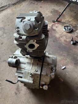 Prodam 2 motory zongshen 250 - 10