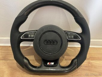 AUDI VOLANT KARBONOVY - zkoseny - karbon - perforovana kuže - 10