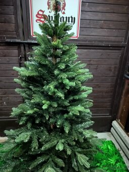 Nádherný vánoční strom 2,5D PURE LIVING, 180 cm - 10