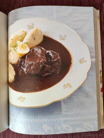 Kuchařky a Výroba ovocných vín - 10