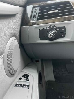 BMW Rad 3 328i x Drive - 10