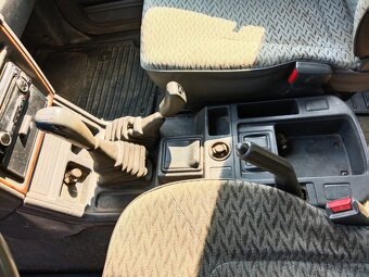 Mitsubishi v24 Pajero - 10