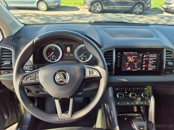 ►Škoda Karoq DSG-NÍZKÉ KM-Kamera-Tažné-Matrix-KESSY-Canton - 10