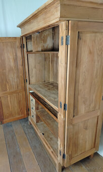 Velká skříň - TEAK - pracovní skříň - 10