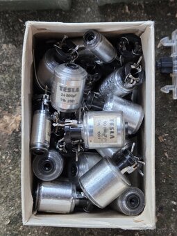 Konvolut elektro díly/vypínače/koax - 10