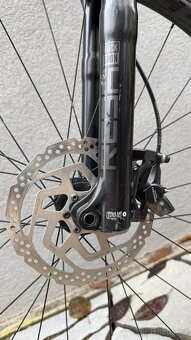 TREK PROCALIBER 9.7, Komplet Carbon 29“, Reba, Telekskopka - 10