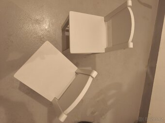 Dětský stolek ASKO + 2 židle Ikea - 10