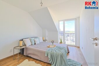 Prodej rodinného domu 5+kk s garáží, parkovacím stáním a zah - 10
