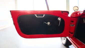 Alfa Romeo Giulia Spider 1600 - 10