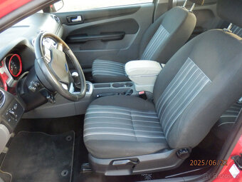Ford Focus 1.6i - 74kw úprava sport, bez koroze 180000km - 10