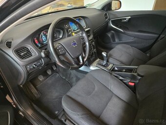 Volvo V40 2,0i 90kW T2 - 10