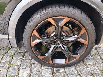 Cupra Formentor VZ TSI 180kw/LED/panorama/360°kamery/DCC - 10