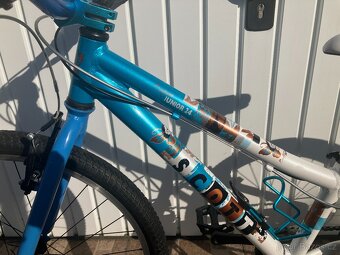 DÍVČÍ KOLO SCOTT 24 - 10