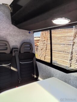 Obytný automobil IVECO Daily - 10