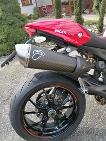 Ducati monster 1100 - 10