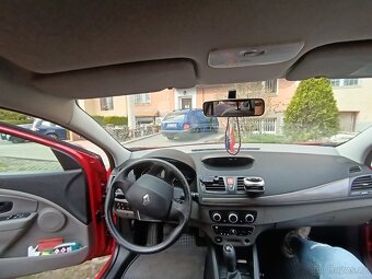 Renault Mégane 1.6 74kW – spolehlivý, zachovalý, STK 06/25 - 10