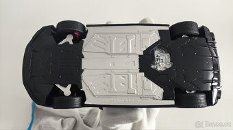 Model Audi R8 Performance 1:18 Keng Fai / NZG. - 10
