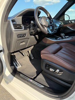 BMW X5 xDrive30d M-Paket 210 kW | 05/2021 | TOP výbava | ODP - 10