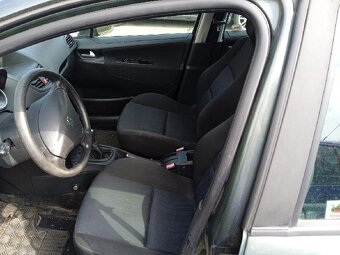 Peugeot 207SW 1.4 LPG/2033, RV12/2008 SERVISKA,AC,nove CR - 10
