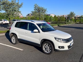 Volkswagen TIGUAN 2.0 TDi 4x4 DSG 103kW SPORT & STYLE - 10
