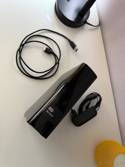Několik HDD/SSD - externí disky - 10