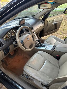 Volvo XC90 AWD, 2,4D5, 147KW, 2011, 230tkm, 7míst - 10