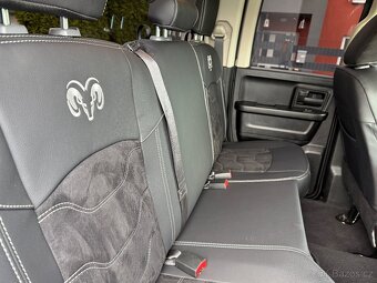 DODGE RAM CLASSIC PENTASTAR 6 míst - 10