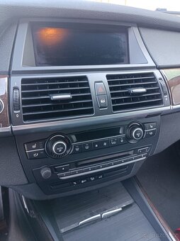 BMW e70 x5 4.0d lci 225kw 20" ///M paket 2011 - 10