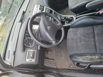 PEUGEOT 307/2.0HDI - 10