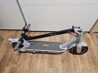 elektrická koloběžka Ninebot KickScooter MAX G30LE. - 10