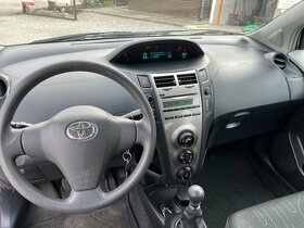 Toyota Yaris 1.33 Dual VVT-i - 10