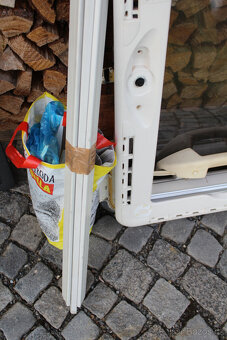 Okna pro karavan 4x - 10