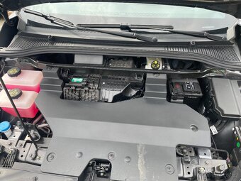Prodám MG4 Electric r,v,12/2022 125 KW baterie 54 KWh DPH - 10