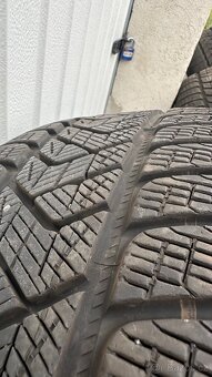 Enyaq / Elroq zimní sada dvojrozměrné 235/55 255/50 R19 - 10